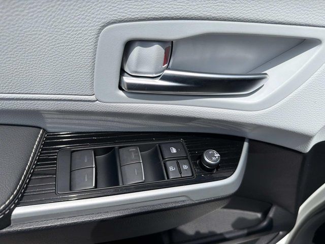 New 2026 Toyota Sienna Van