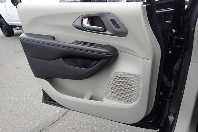 used 2022 Chrysler Pacifica car, priced at $22,235