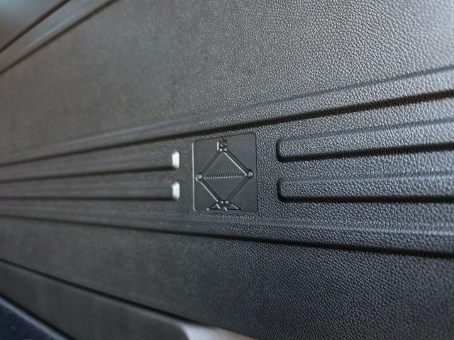 2026 GMC HUMMER EV SUV 2X 4WD