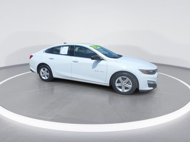 Used 2023 Summit White Chevrolet LS image 2