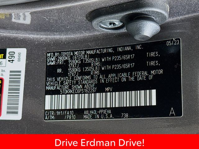 Used 2023 Toyota Sienna Van