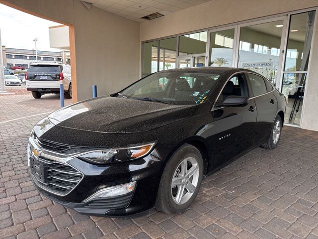 Mosaic Black Metallic 2024 Chevrolet Malibu LS Fleet FWD Sedan Front-Wheel Drive Continuously Variable Transmission