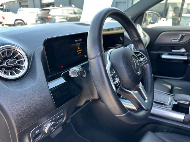 Used 2023  Mercedes-Benz GLA 250 image 22