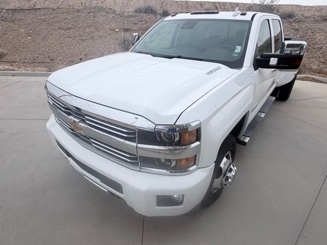 Summit White 2015 Chevrolet Silverado 3500HD High Country Crew Cab 4WD Pickup Truck Four-Wheel Drive 6-Speed Automatic