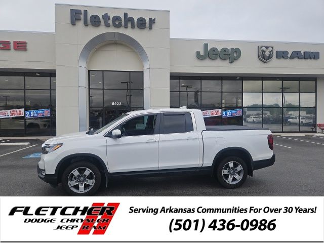 White 2024 Honda Ridgeline RTL AWD Pickup Truck All-Wheel Drive 9-Speed Automatic
