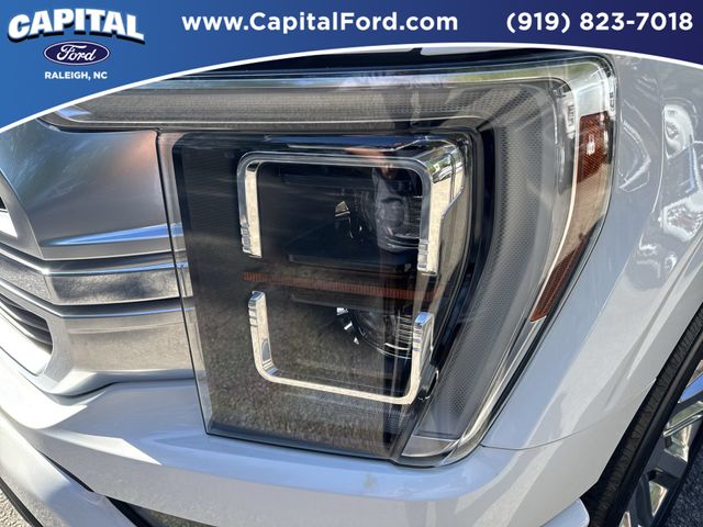 Used 2021 White Ford Limited image 11
