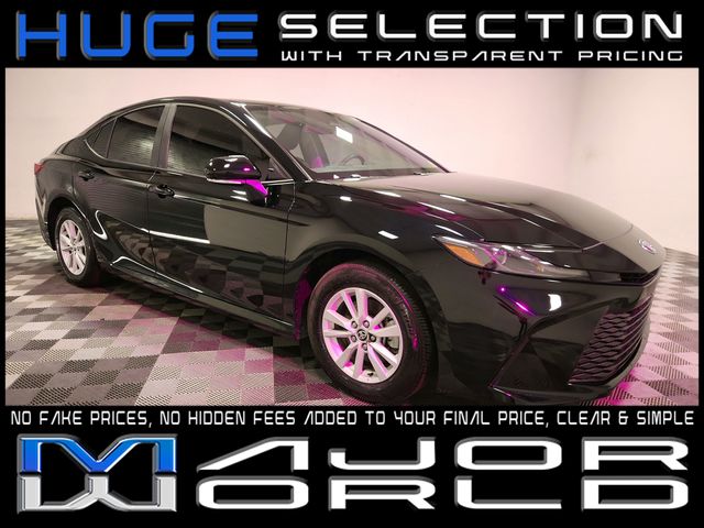 2025 Toyota Camry LE AWD