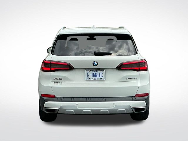 BMWX56