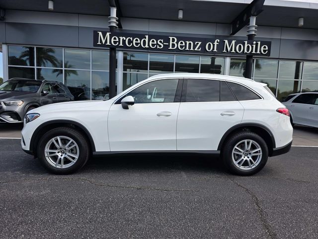 2025 Mercedes-Benz GLC Blanco (Polar White) SUV/Crossover Tracción trasera 9 velocidades Automática