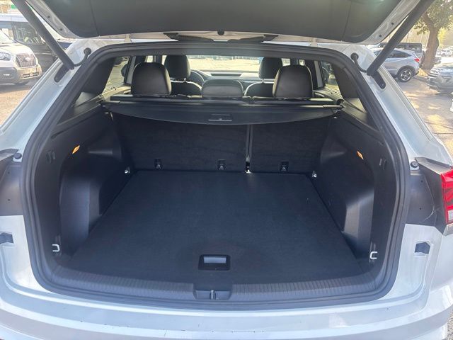Used Car 2022 Volkswagen Atlas Cross Sport  3.6l V6 Sel Premium R-line For Sale Under $30,000 In San Antonio, Texas