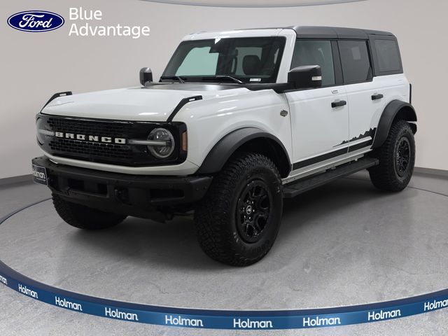 Oxford White 2023 Ford Bronco SUV / Crossover Four-Wheel Drive Automatic