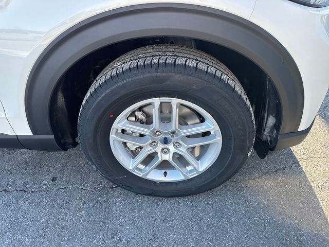 new 2026 Ford Explorer car, priced at $41,766
