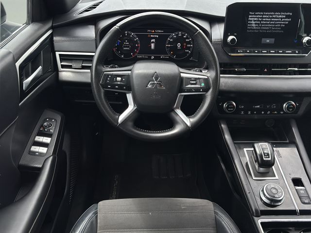 Used 2023 Mitsubishi Outlander SUV