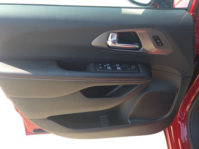 New 2027 Chrysler Pacifica Van