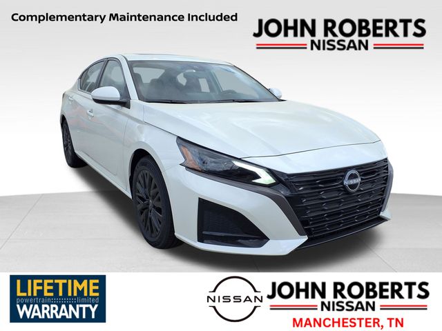 Pearl White Tricoat 2026 Nissan Altima 2.5 SV FWD Sedan Front-Wheel Drive Continuously Variable Transmission