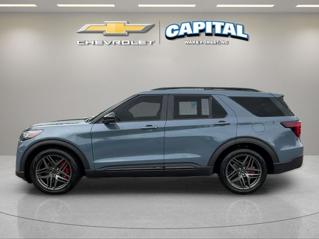 Used 2025 Blue Ford ST image 2