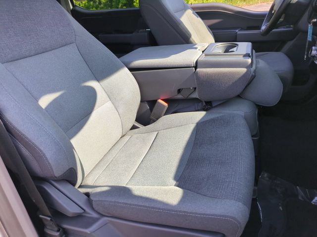 Used 2025 White Ford XLT image 31