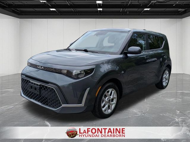 2024 Kia Soul 2.0L LX IVT's photo