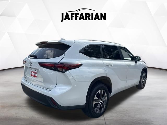 Used 2024 Toyota Highlander SUV
