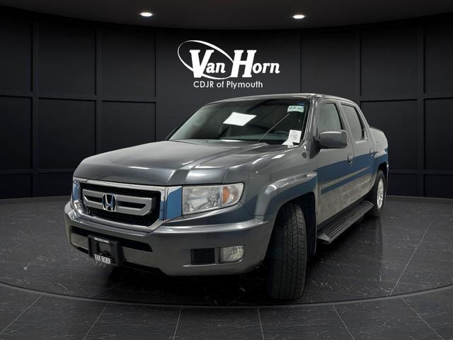 Used 2011 Polished Metal Metallic Honda RTS image 3