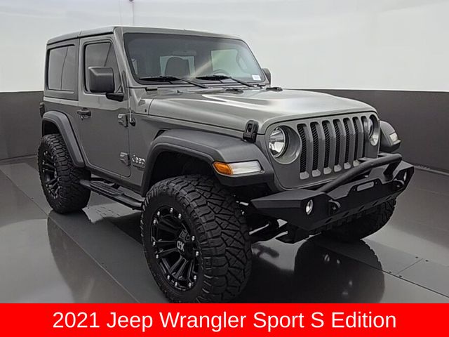 Sting-Gray Clearcoat 2021 Jeep Wrangler SUV / Crossover Four-Wheel Drive 8-Speed Automatic