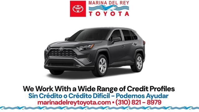 2025 Toyota RAV4 LE's photo