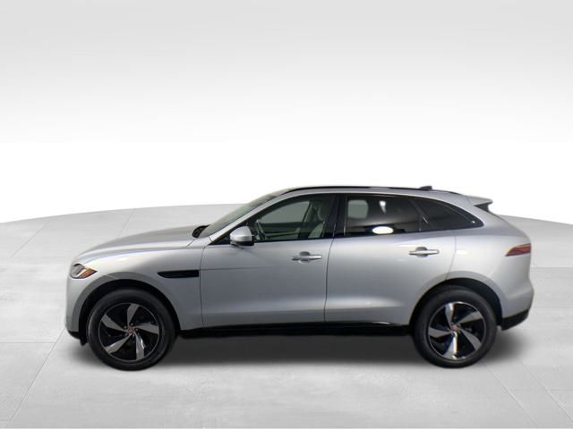 2022 Jaguar F-PACE P250 S 4