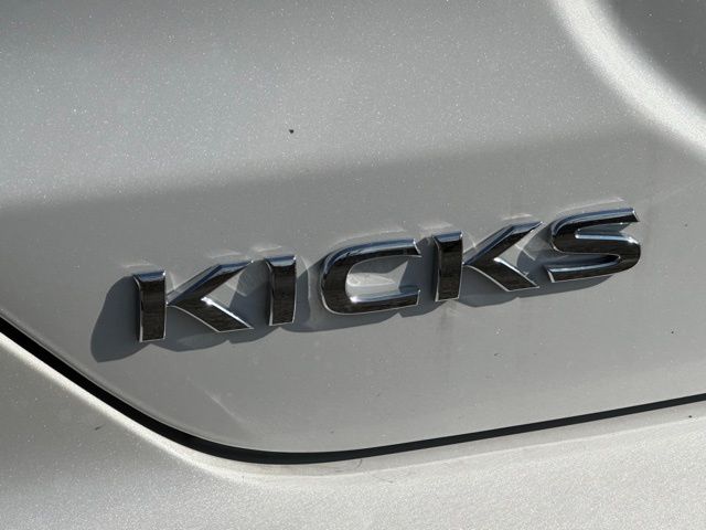 2024 Nissan Kicks SV 24