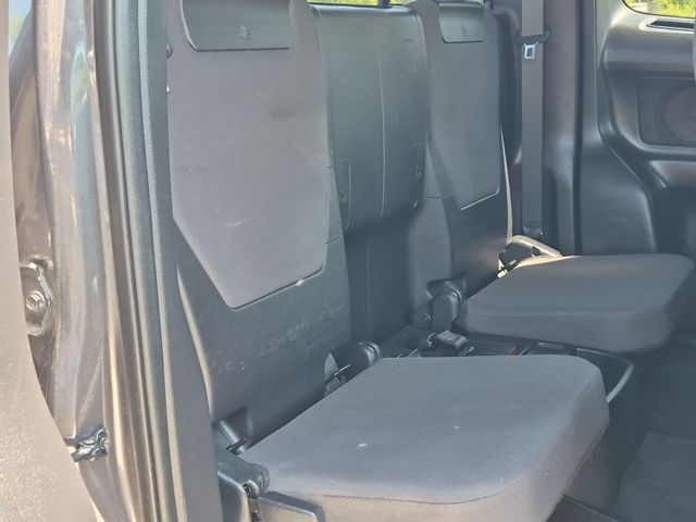 2016 Toyota Tacoma - Image 30