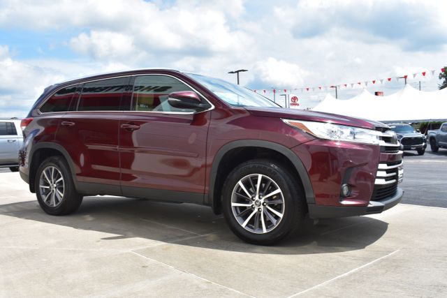 Used 2019 Toyota Highlander SUV