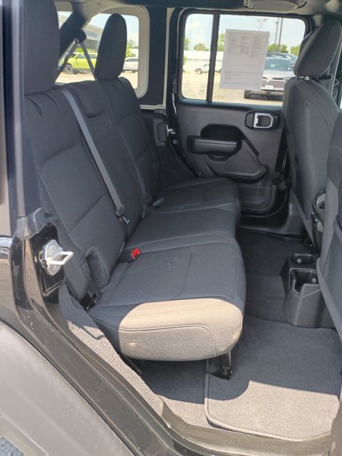 Used 2022 Jeep Wrangler SUV