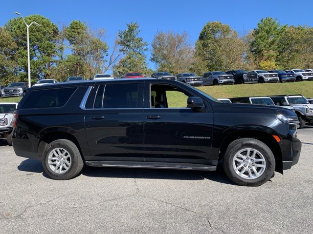 2023 Chevrolet Suburban LT 5