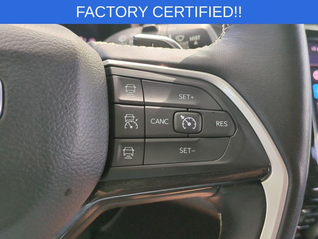 Used 2022 White Jeep Altitude image 21
