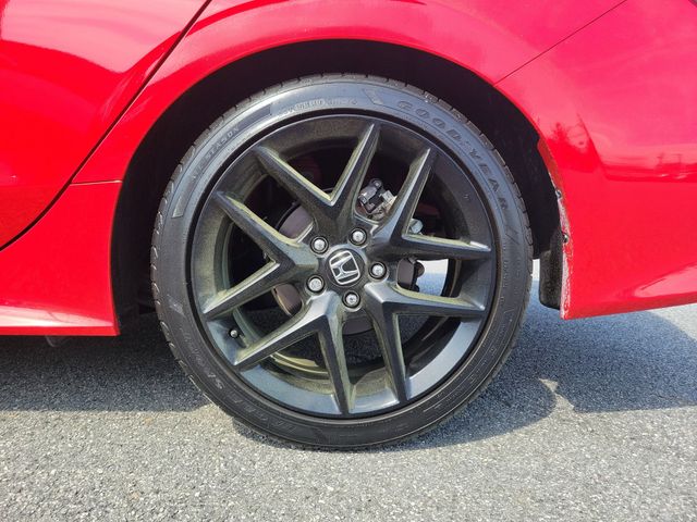 View vehicle photo 7