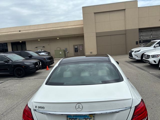 Used 2018  Mercedes-Benz E 300 image 7