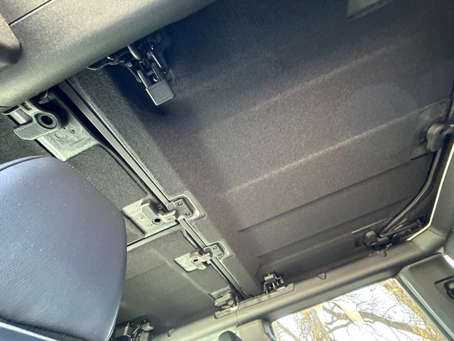 New 2025 White Ford Outer Banks image 18