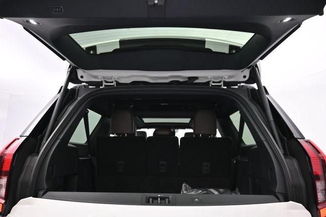 New 2026 White Ford King Ranch image 31