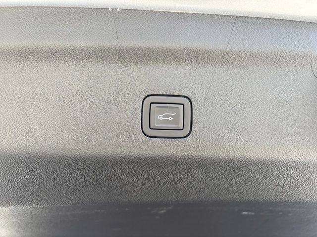 Used 2024 Chevrolet Suburban SUV