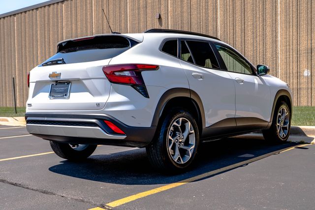 Used 2024 Chevrolet Trax SUV