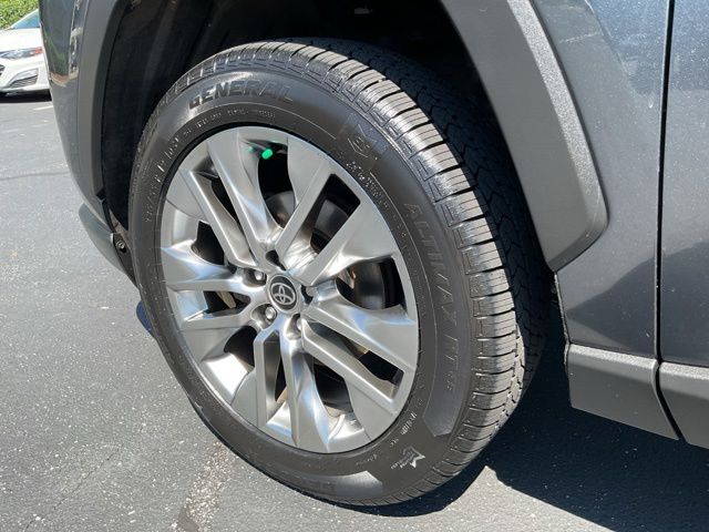 Used 2021 Toyota RAV4 SUV