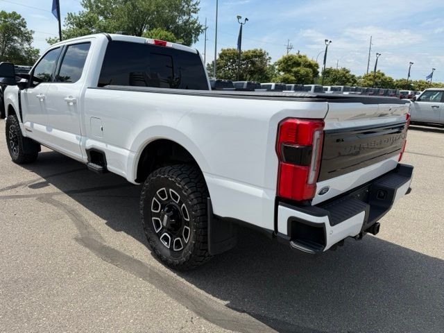 2025 Star White Metallic TC Ford Super Duty F-350 SRW Platinum 4X4 Truck