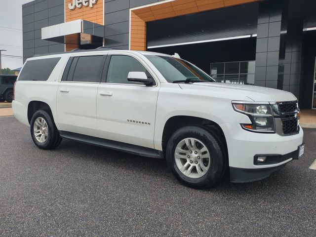 Summit White 2018 Chevrolet Suburban SUV / Crossover Four-Wheel Drive 6-Speed Automatic Overdrive