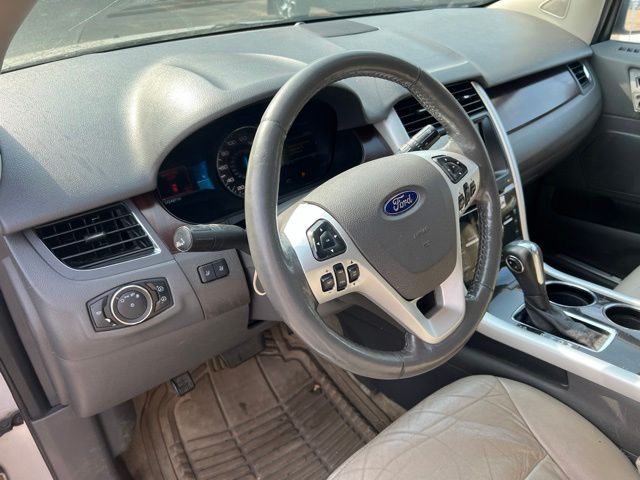 2011 Ingot Silver Metallic Ford Edge Limited AWD SUV