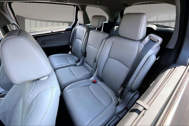 Used 2022 Honda Odyssey Van