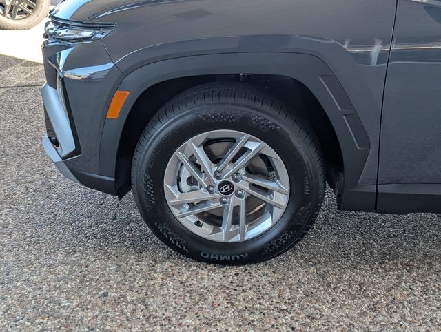 2026 Hyundai Tucson SE Gray at Baytown Hyundai
