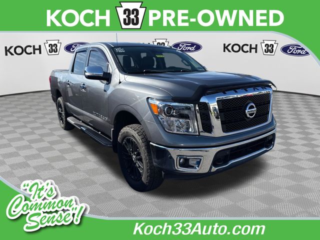 Gray (Gun Metallic) 2018 Nissan Titan Pickup Truck Four-Wheel Drive 7-Speed Automatic