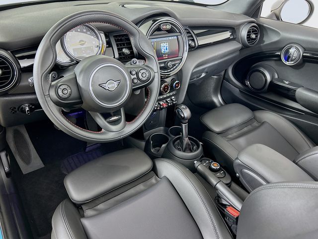 2019 MINI Cooper S Signature 9