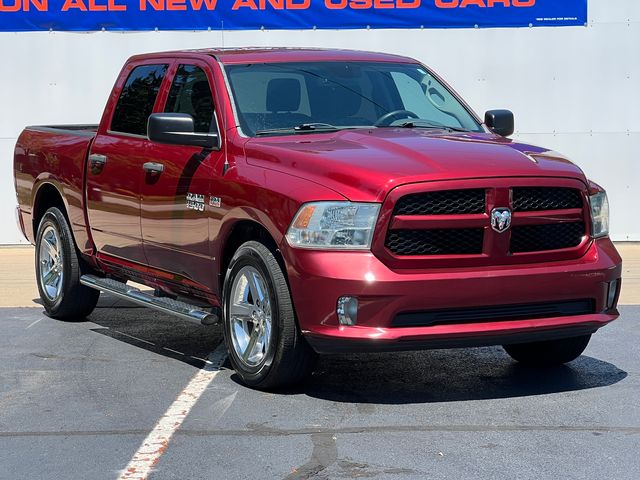  2015 RAM 1500 Express Crew Cab RWD   