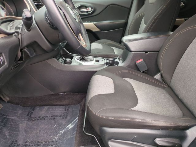 used 2017 Jeep Cherokee car, priced at $11,441