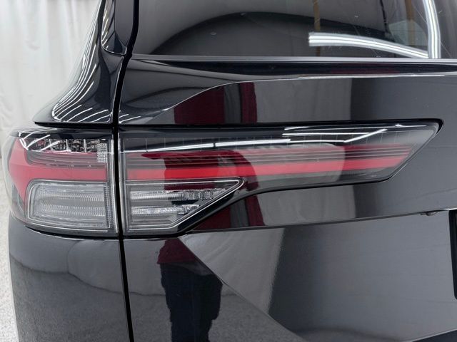 2026 Mitsubishi Outlander ES - Photo 10